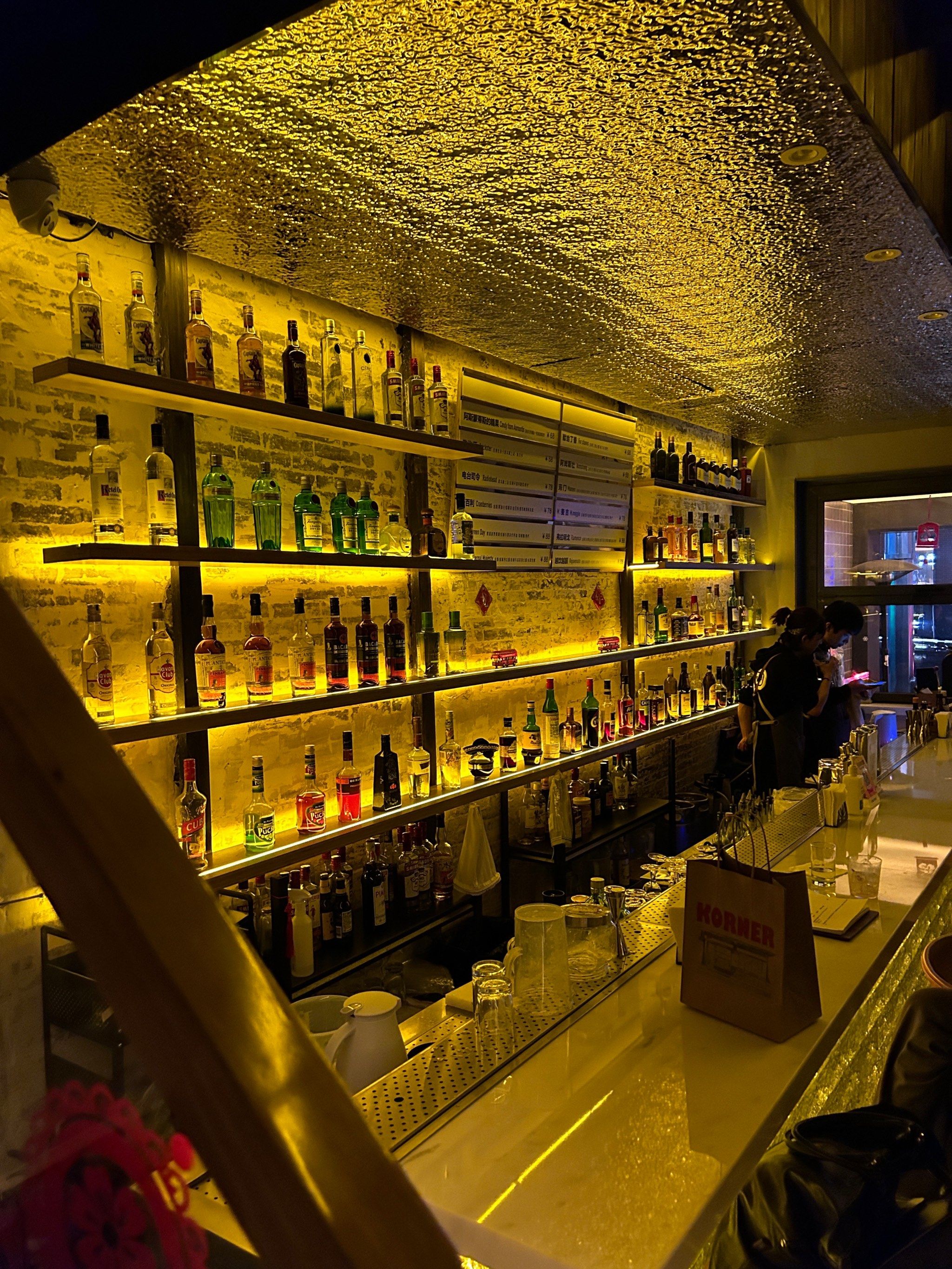 成都商务KTV和片场的不同-彭州市ktv预订